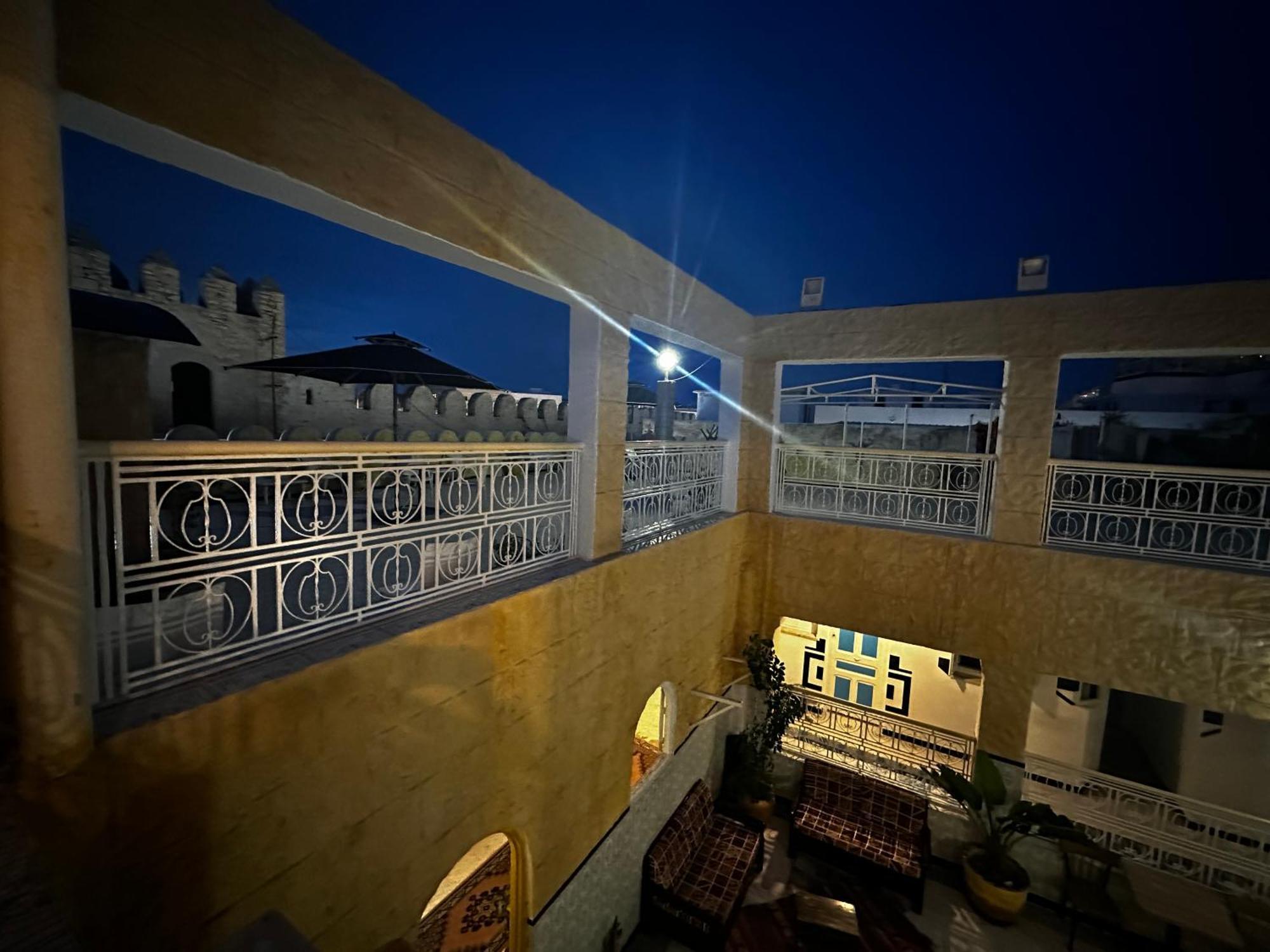 (סוס (עיר Hotel Paris מראה חיצוני תמונה