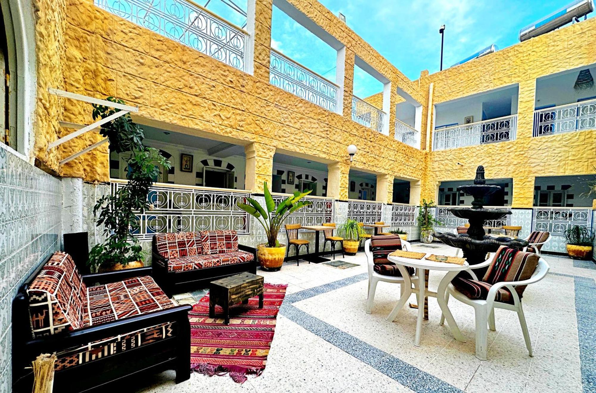 (סוס (עיר Hotel Paris מראה חיצוני תמונה